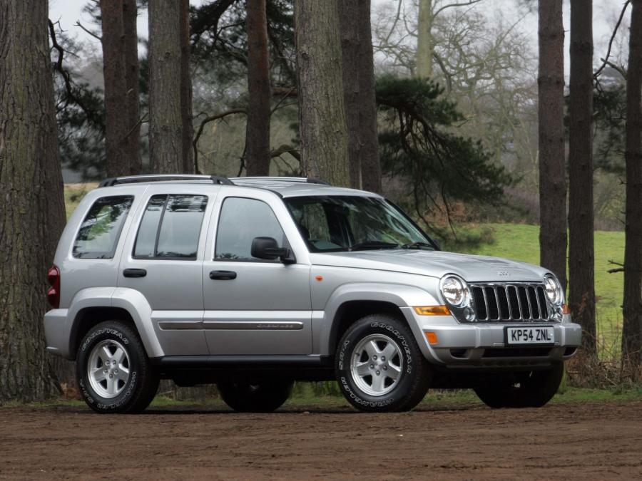  Jeep Cherokee Limited 2005 года  (UK) (фото 8 из 30)